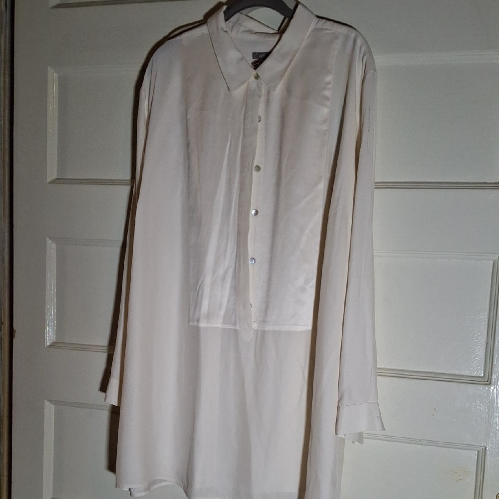 J. Jill Cream Women's Dress Shirt (Can206)